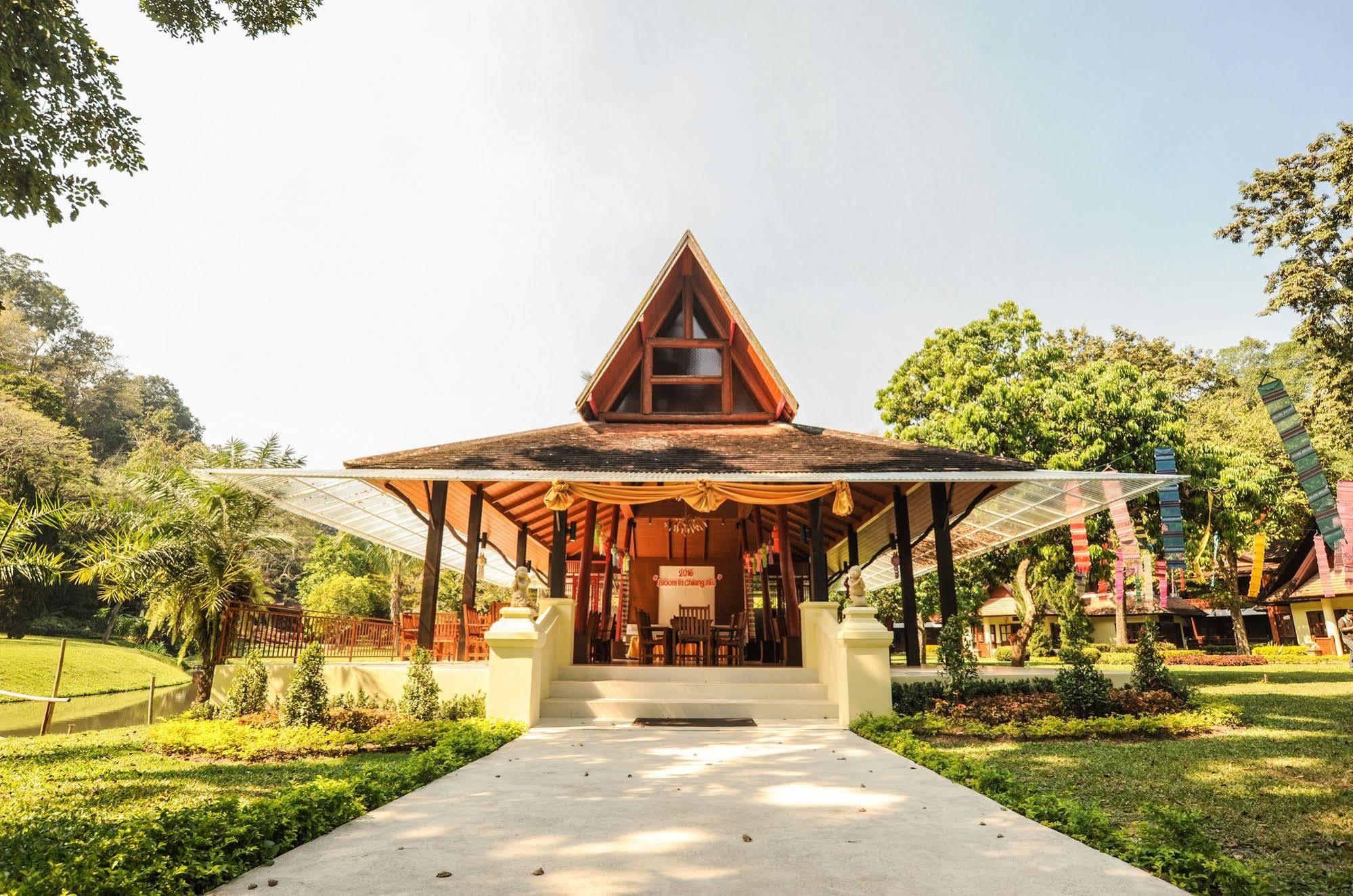 Suan Bua Hotel & Resort Ban Pong  Экстерьер фото