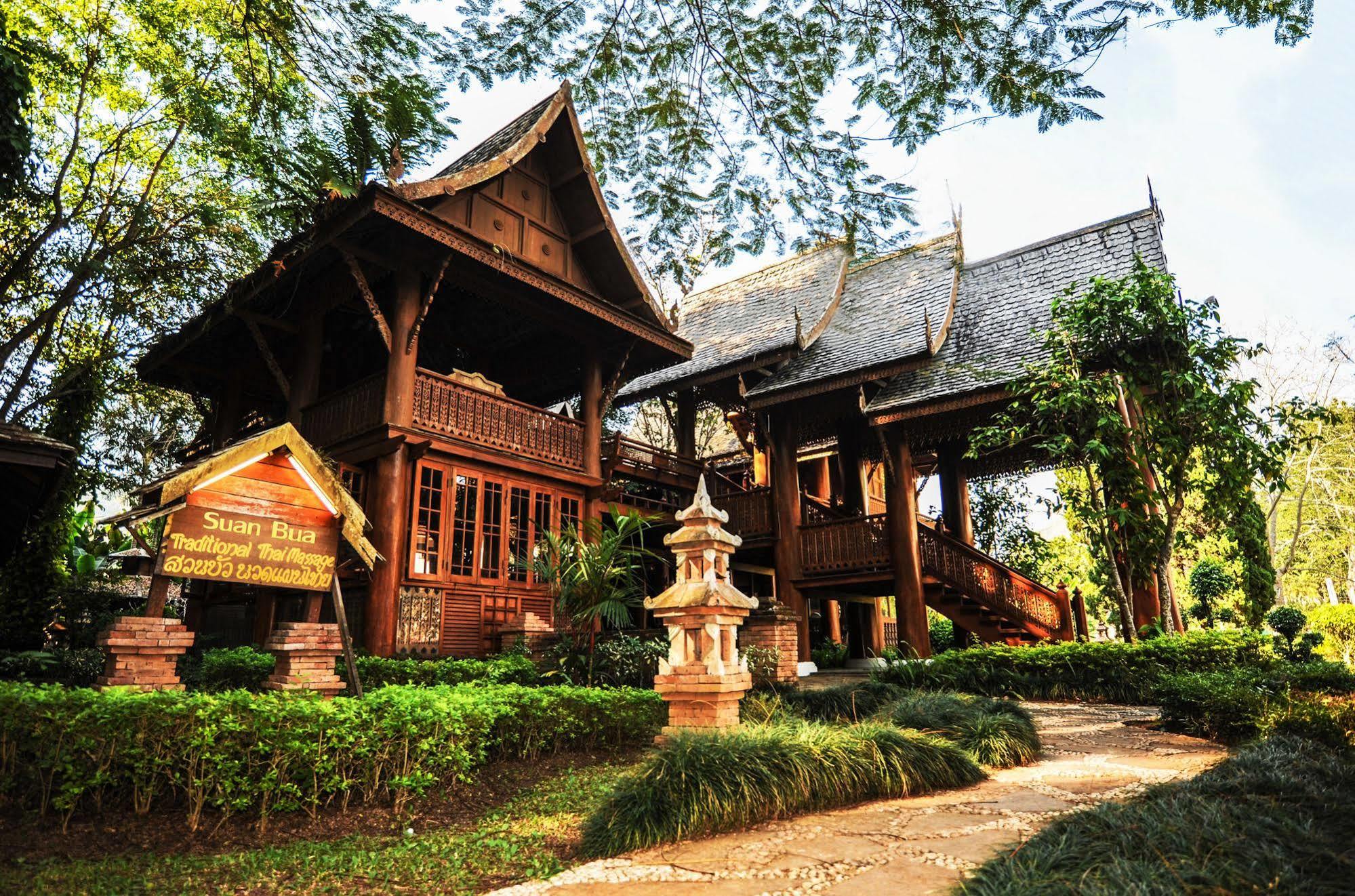 Suan Bua Hotel & Resort Ban Pong  Экстерьер фото